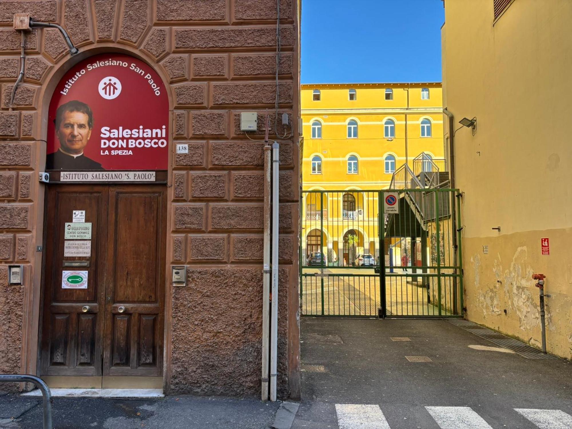 Ostello San Giovanni Bosco La Spezia Eksteriør billede